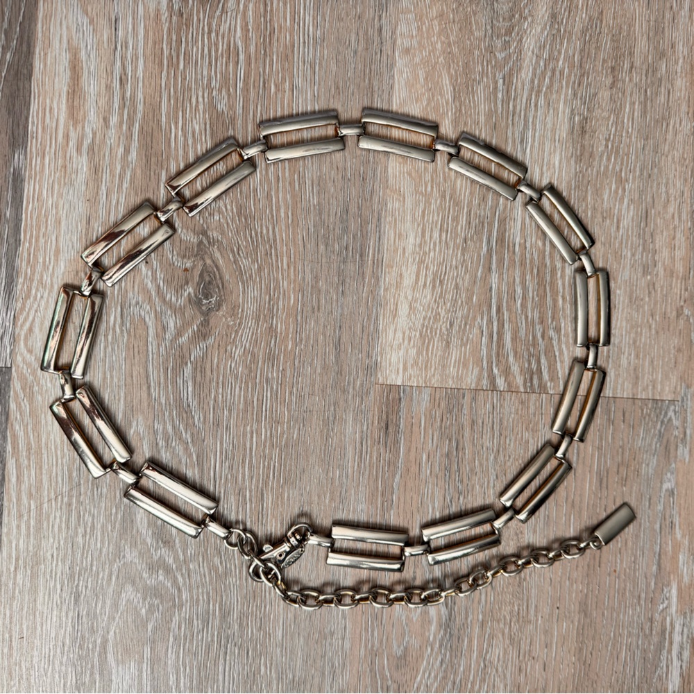 NEW YORK & COMPANY Chain Belt Rectangle Chain Adjustable Vintage